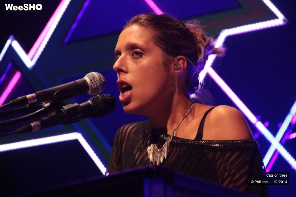 10/30 photos du spectacle Cats on trees