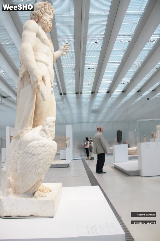12/40 photos du spectacle Le Louvre Lens