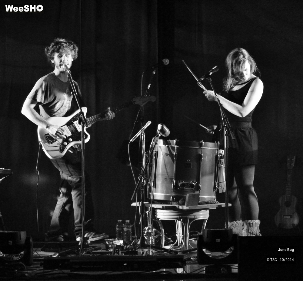 2/9 photos du spectacle June Bug