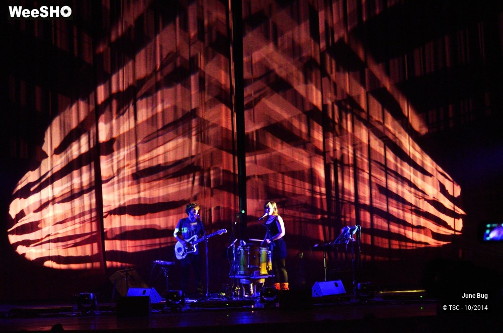 6/9 photos du spectacle June Bug