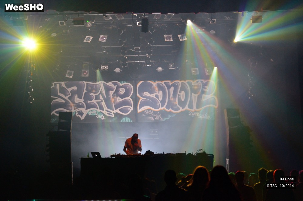 27/27 photos du spectacle DJ Pone