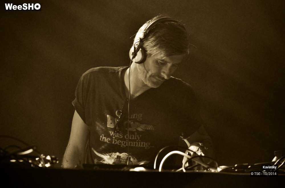 13/14 photos du spectacle Kavinsky 