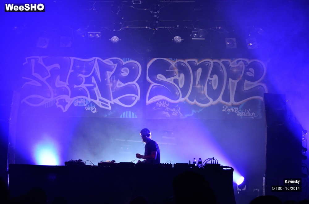 14/14 photos du spectacle Kavinsky 