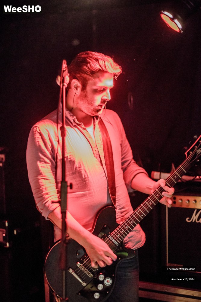 8/19 photos du spectacle The Rose Well incident