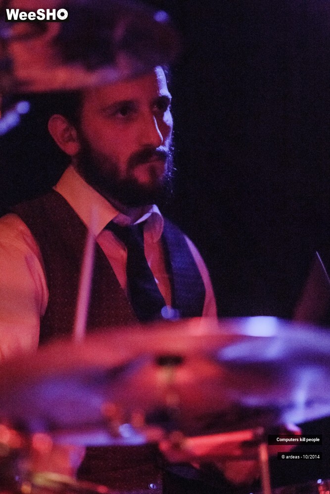 20/39 photos du spectacle Computers kill people 