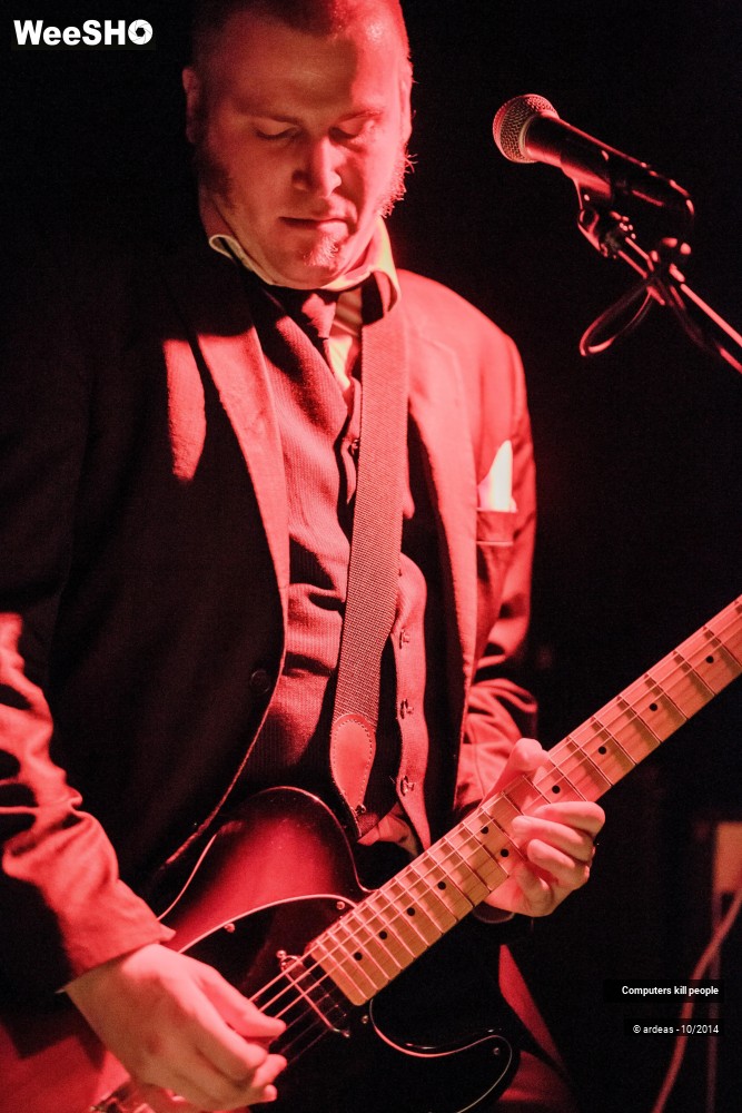 26/39 photos du spectacle Computers kill people 