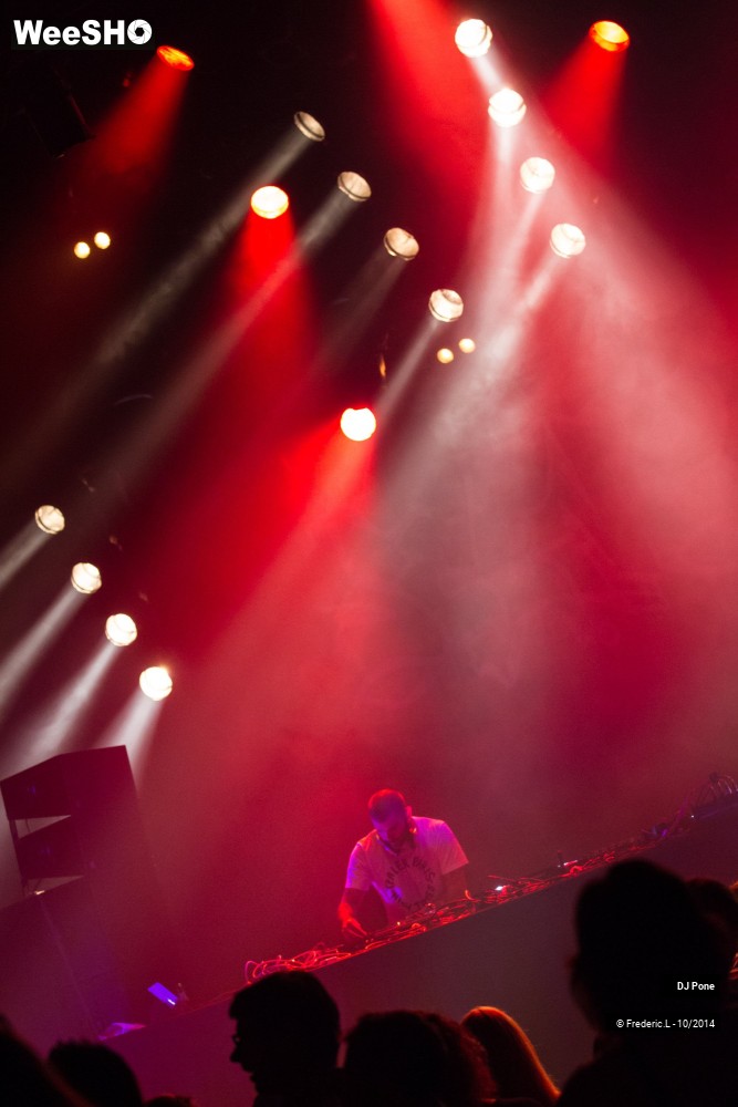 7/30 photos du spectacle DJ Pone