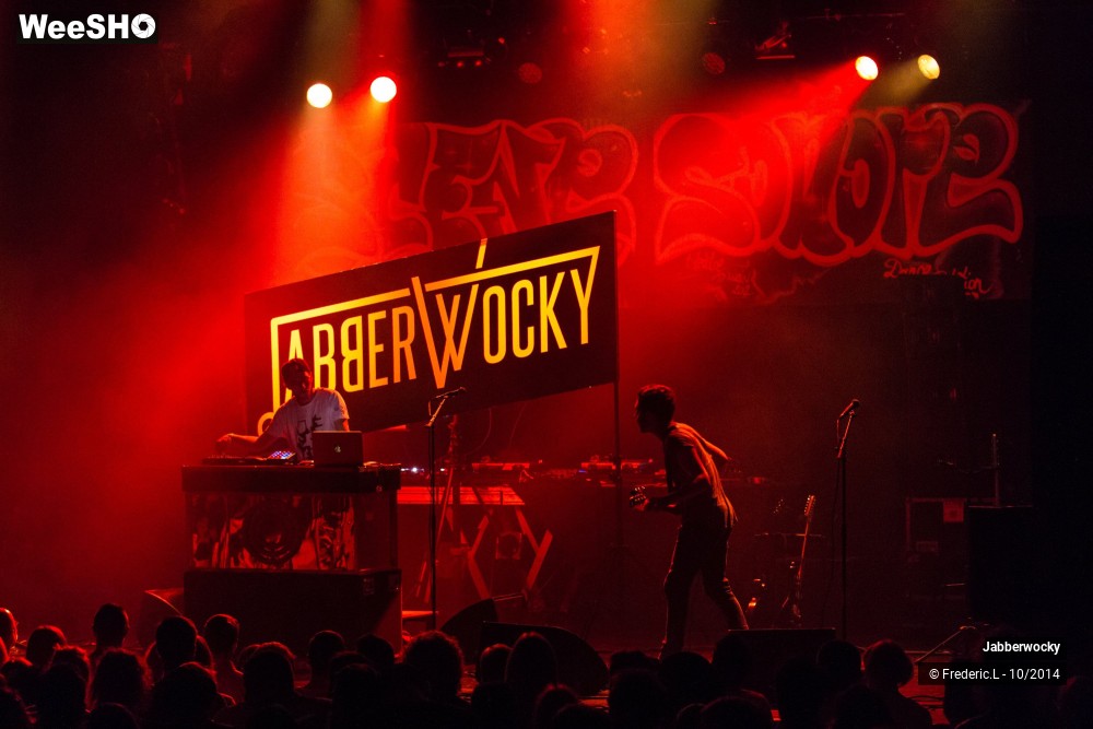 14/26 photos du spectacle JabberWocky