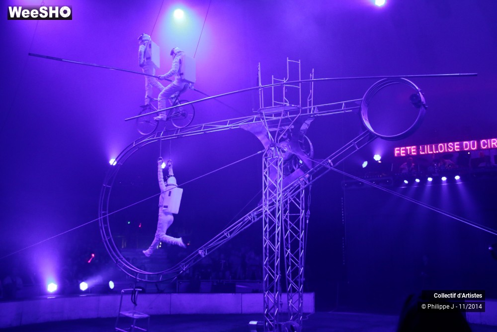 16/19 photos du spectacle Fête lilloise du cirque 2014