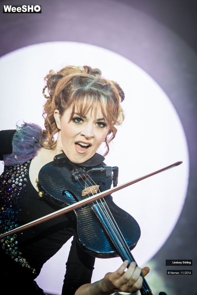 24/25 photos du spectacle Lindsey Stirling