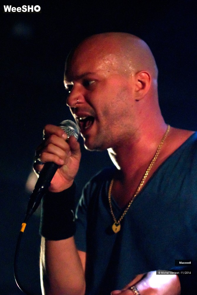 19/23 photos du spectacle Maxxwell