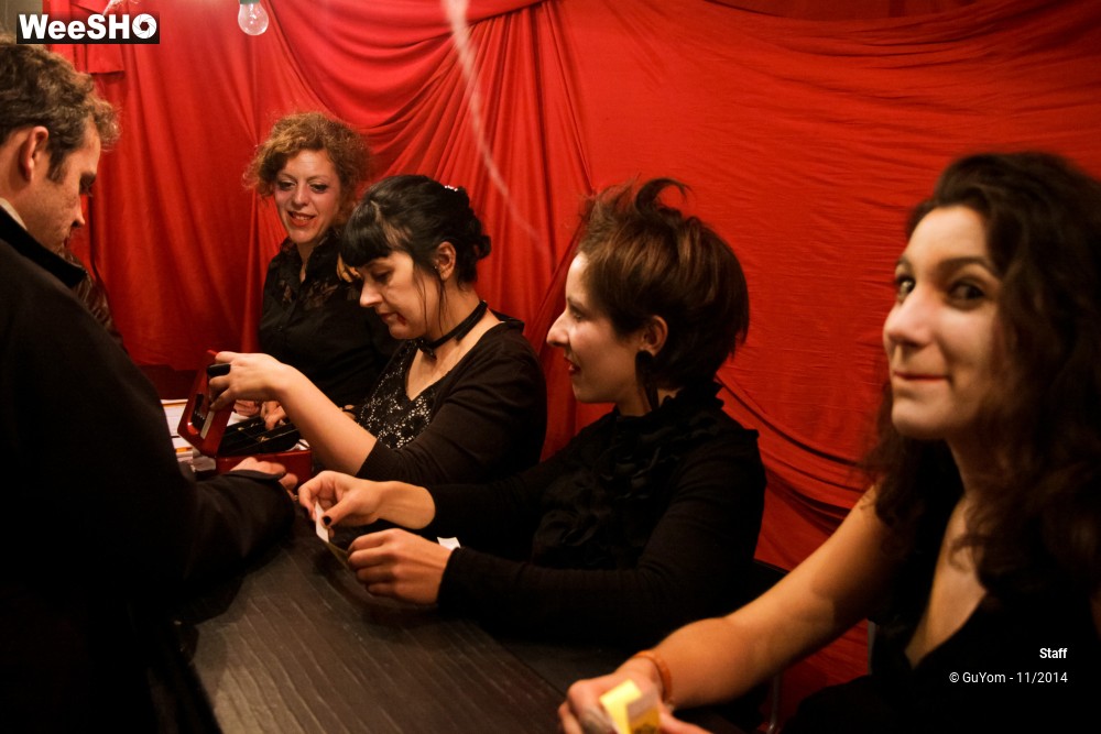 32/49 photos du spectacle Le Bal des Vampires - Ambiance et présentation