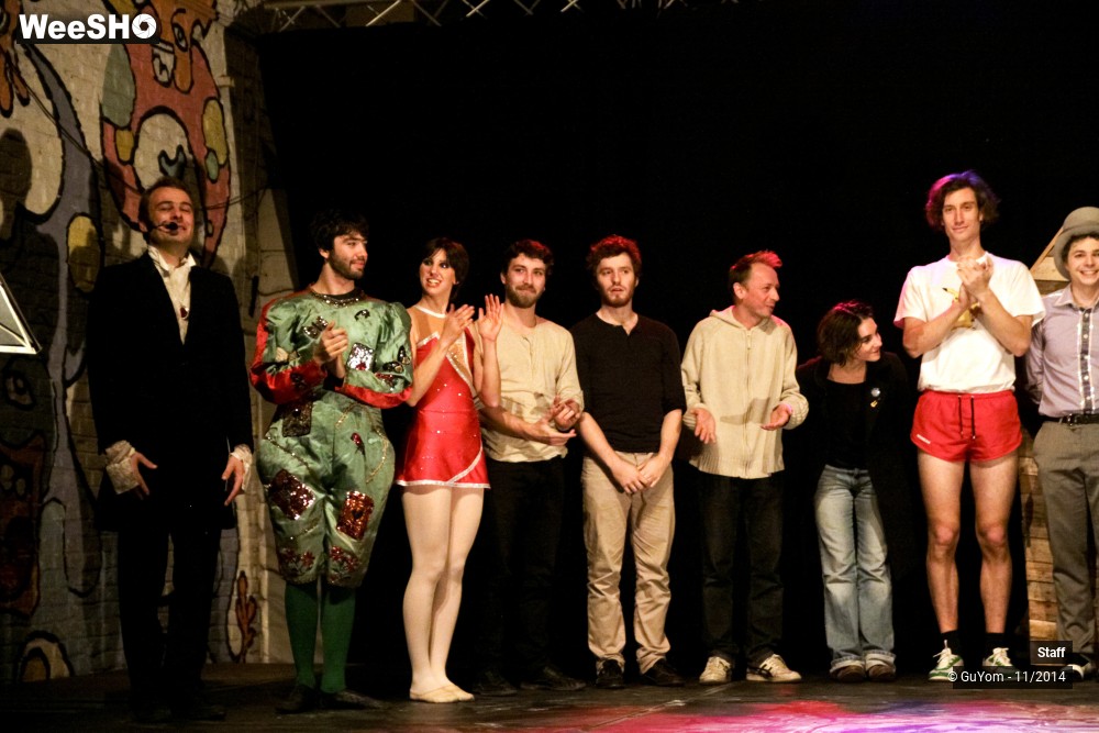 35/49 photos du spectacle Le Bal des Vampires - Ambiance et présentation