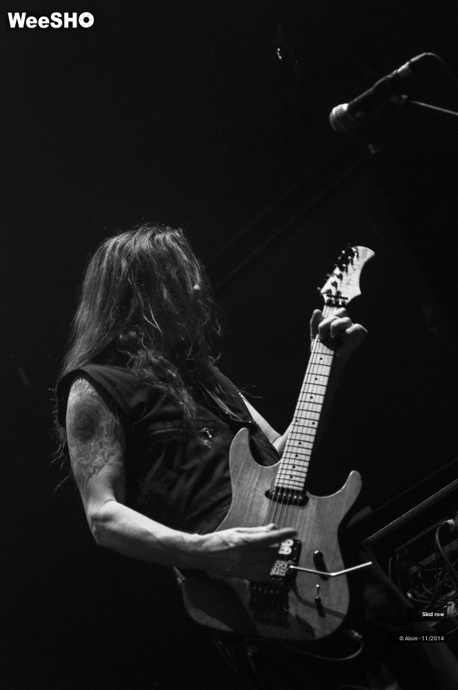 24/25 photos du spectacle Skid row