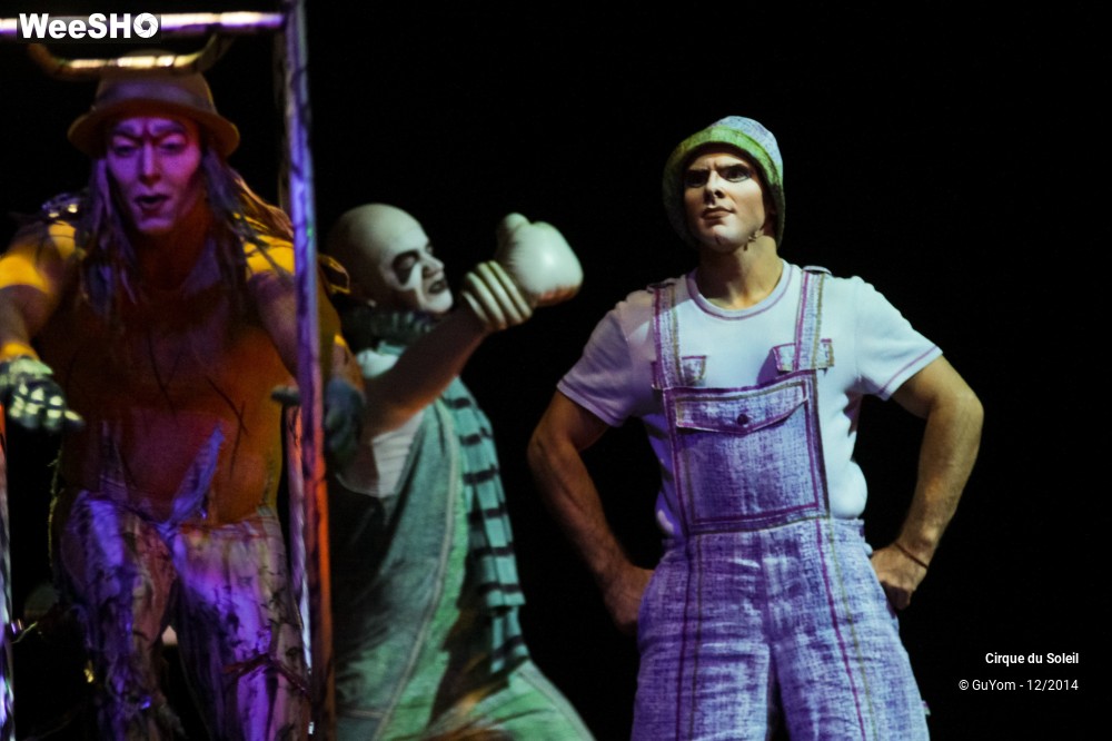 8/50 photos du spectacle Quidam - tableaux 1 & 2