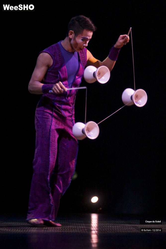 12/50 photos du spectacle Quidam - tableaux 1 & 2