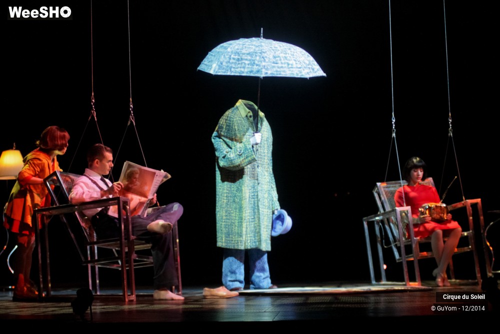 15/50 photos du spectacle Quidam - tableaux 1 & 2