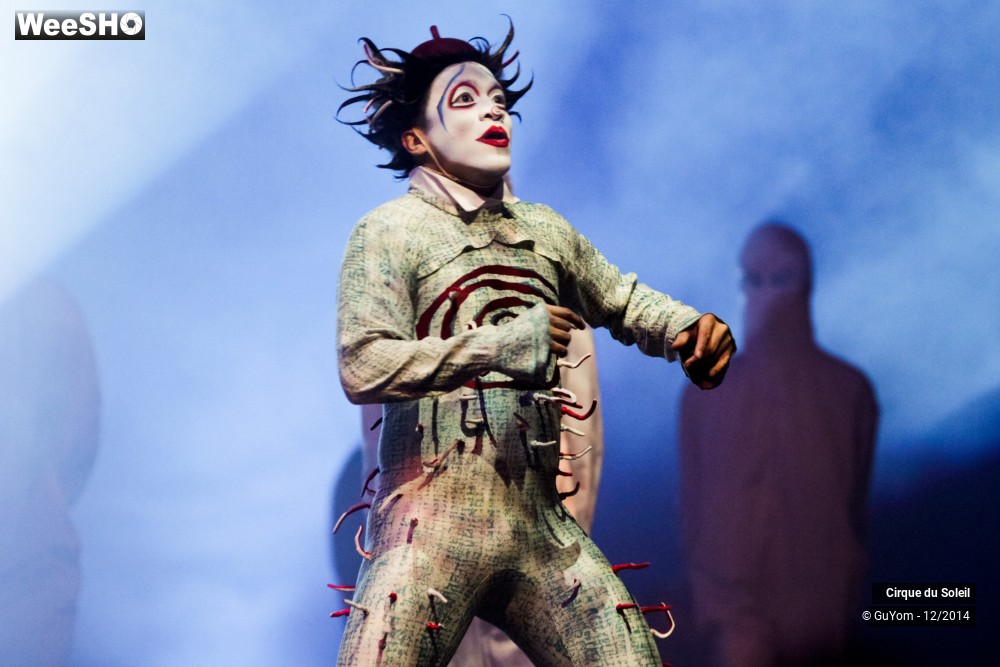 16/50 photos du spectacle Quidam - tableaux 1 & 2