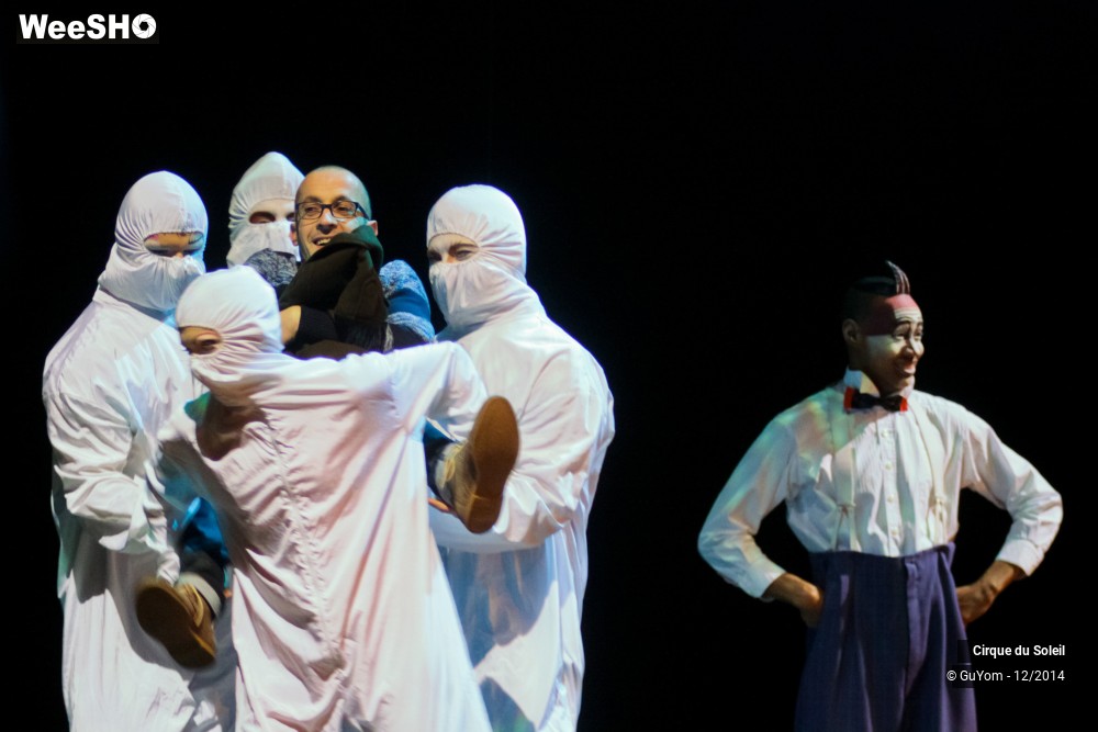 24/50 photos du spectacle Quidam - tableaux 1 & 2