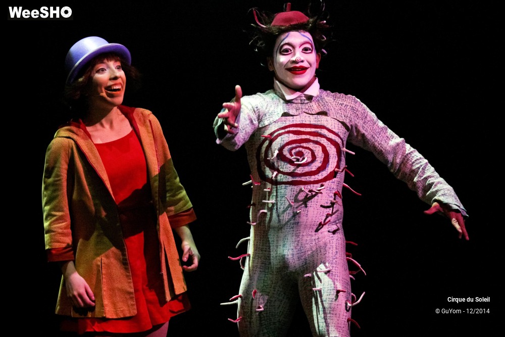 32/50 photos du spectacle Quidam - tableaux 1 & 2