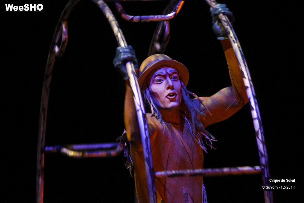 37/50 photos du spectacle Quidam - tableaux 1 & 2