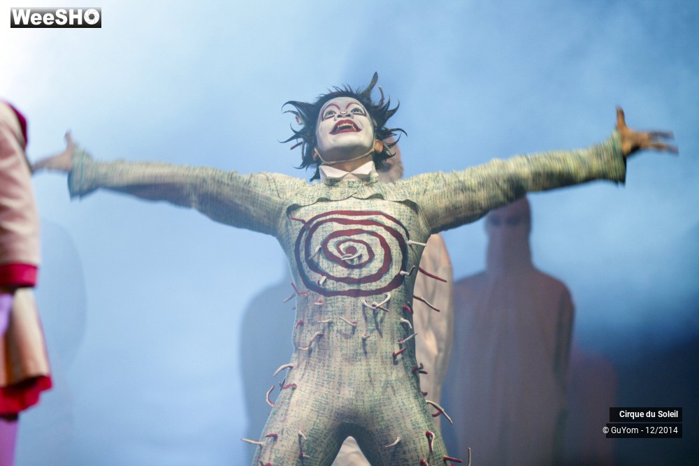 41/50 photos du spectacle Quidam - tableaux 1 & 2