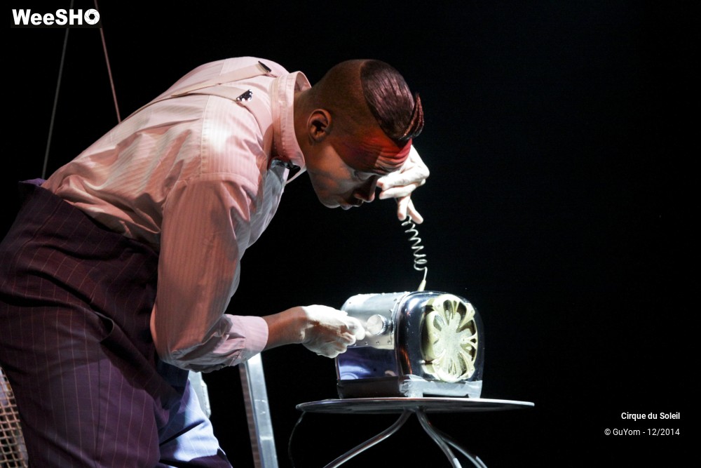 44/50 photos du spectacle Quidam - tableaux 1 & 2