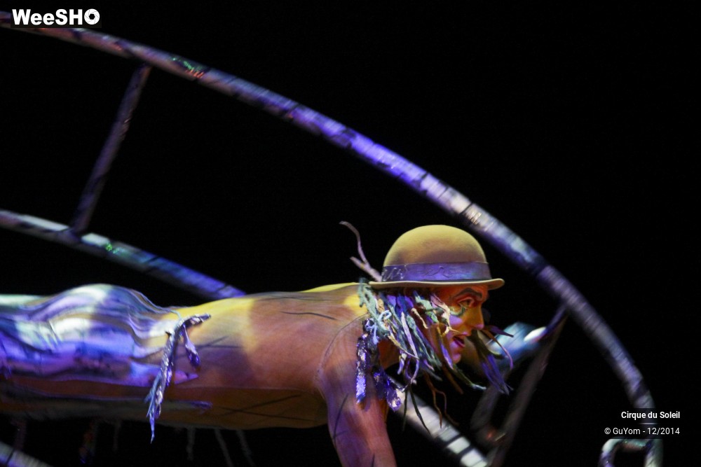 49/50 photos du spectacle Quidam - tableaux 1 & 2