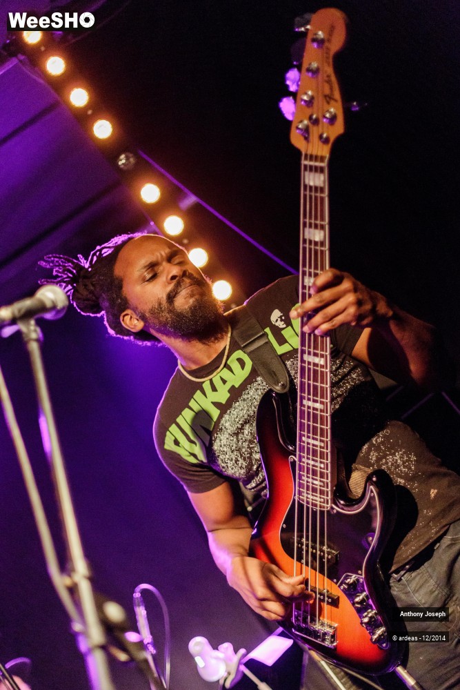 13/22 photos du spectacle Anthony Joseph