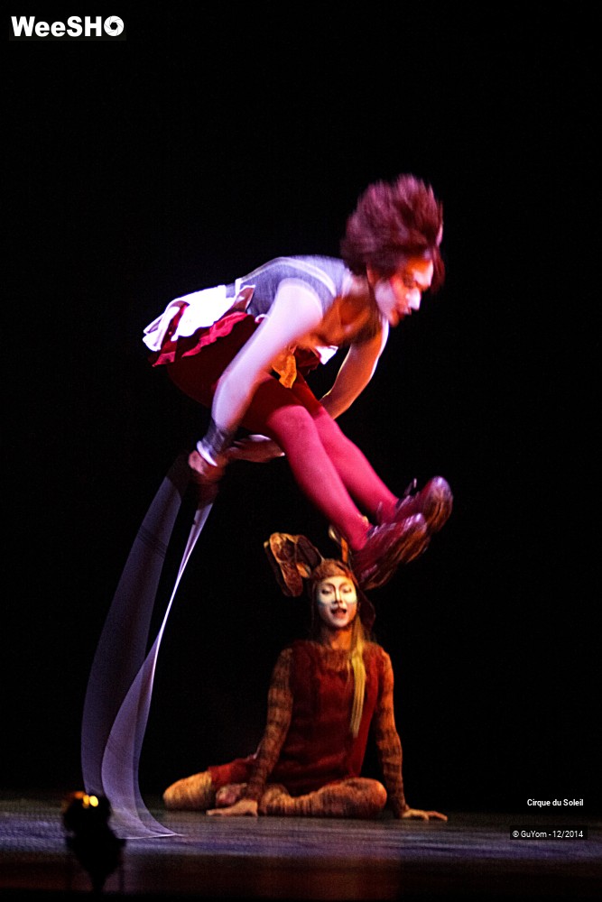 19/50 photos du spectacle Quidam - tableaux 3, 4 & 5