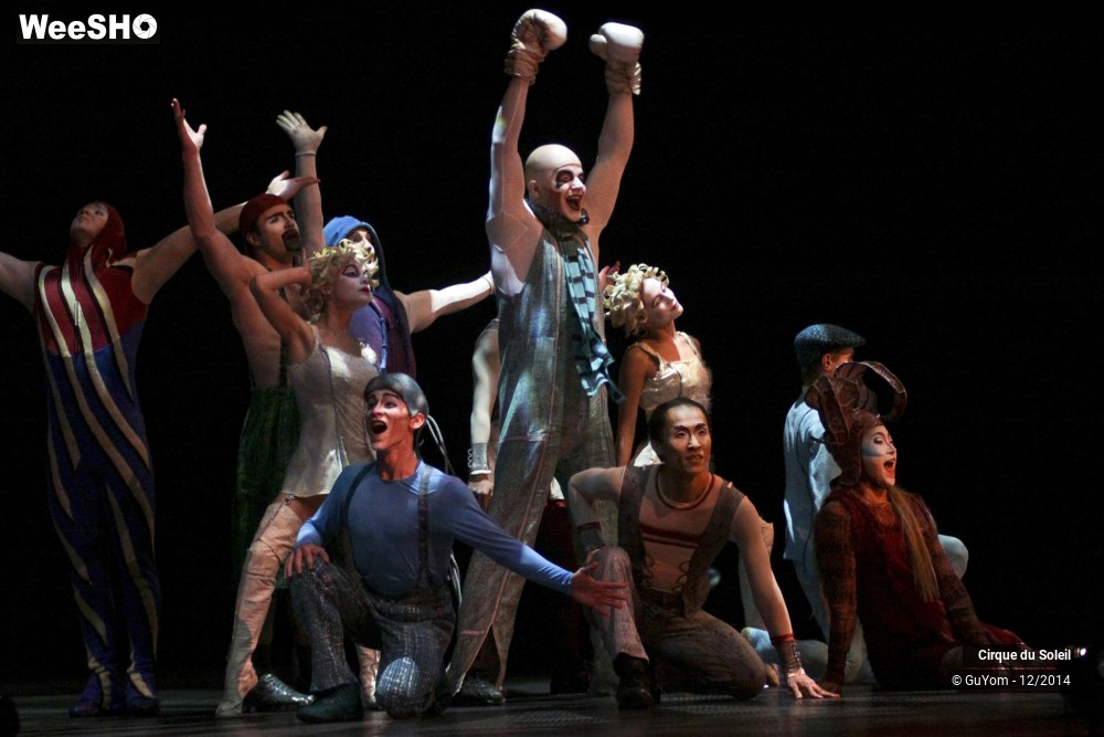 20/50 photos du spectacle Quidam - tableaux 3, 4 & 5