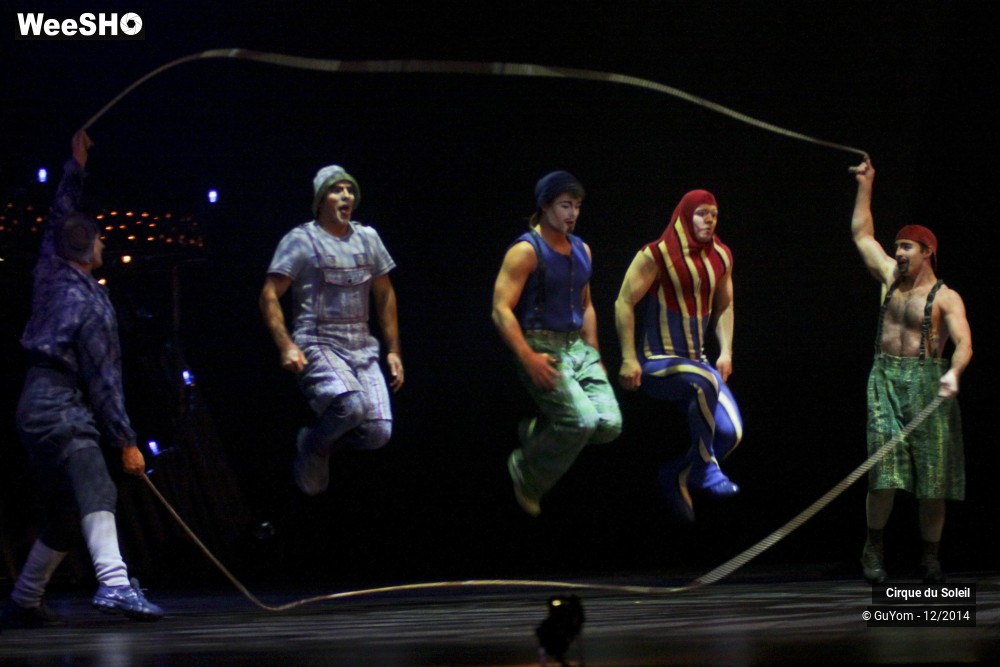 26/50 photos du spectacle Quidam - tableaux 3, 4 & 5