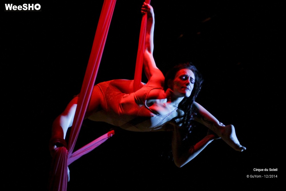 49/50 photos du spectacle Quidam - tableaux 3, 4 & 5