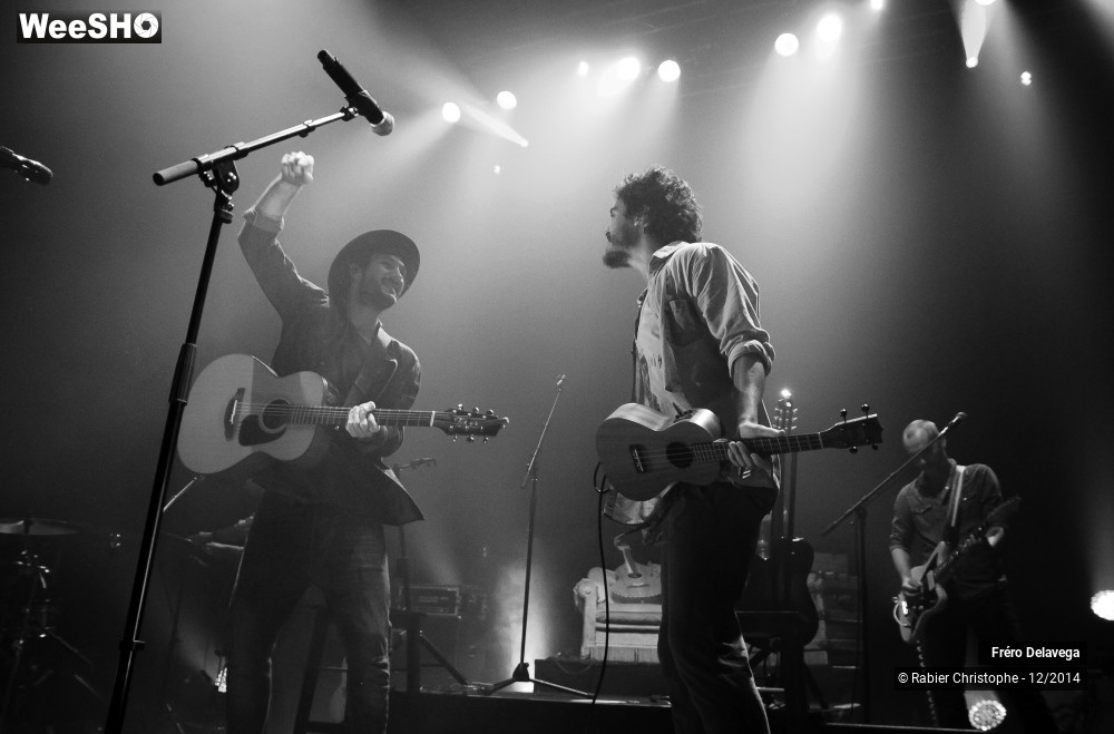 9/50 photos du spectacle Fréro Delavega