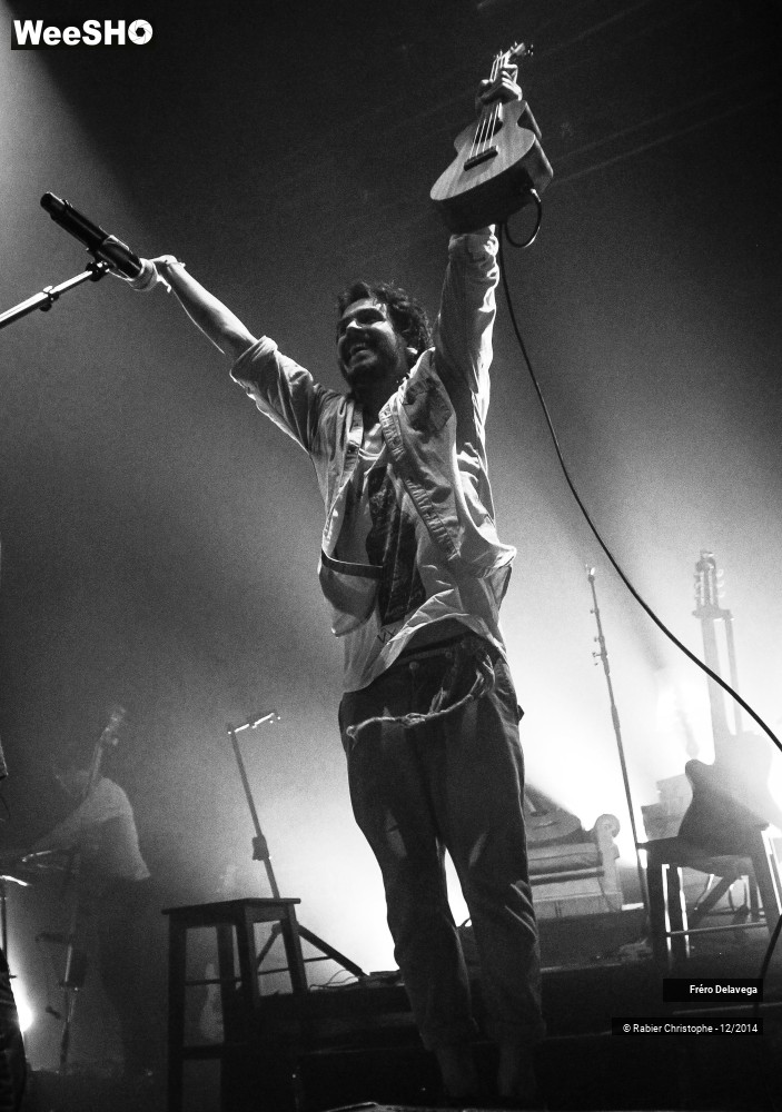 49/50 photos du spectacle Fréro Delavega