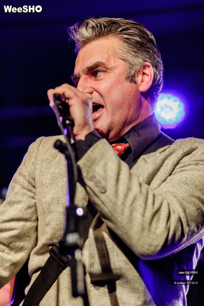 8/49 photos du spectacle Jake and his red hot