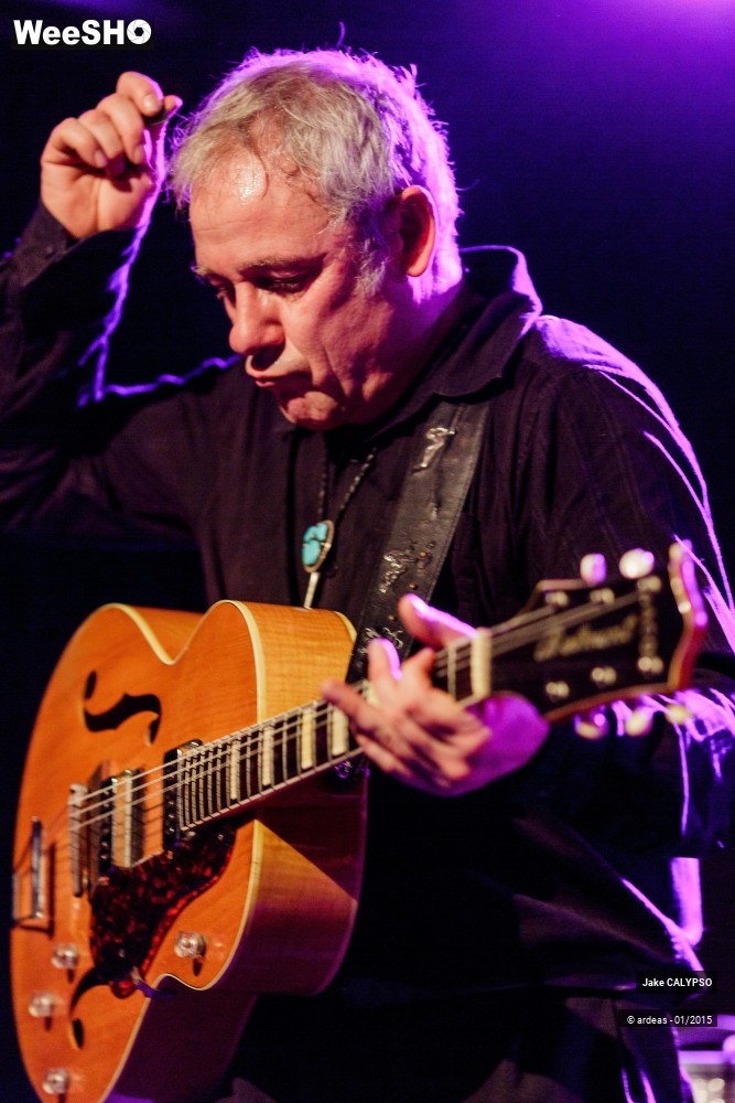 23/49 photos du spectacle Jake and his red hot