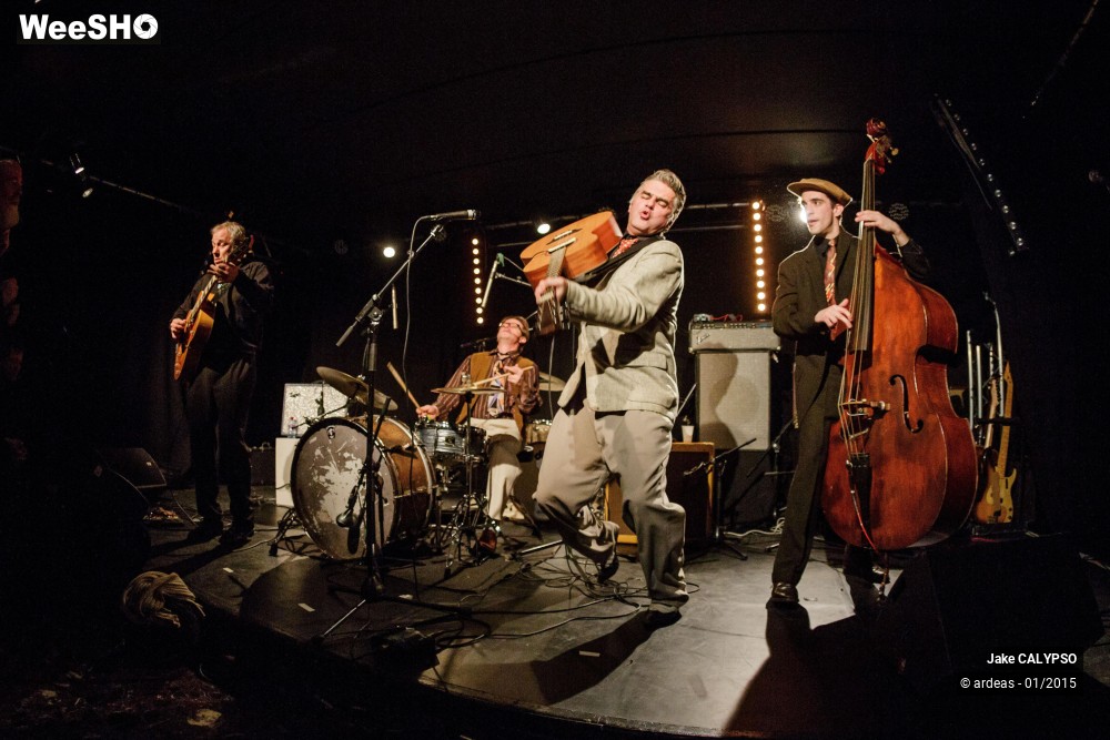 31/49 photos du spectacle Jake and his red hot