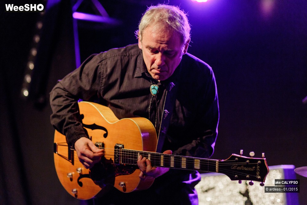 49/49 photos du spectacle Jake and his red hot