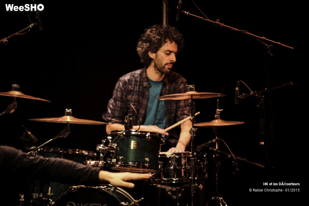 25/42 photos du spectacle HK et les déserteurs