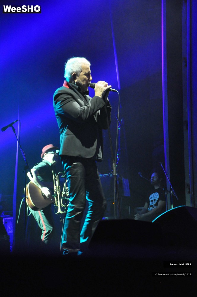 6/35 photos du spectacle Bernard Lavilliers
