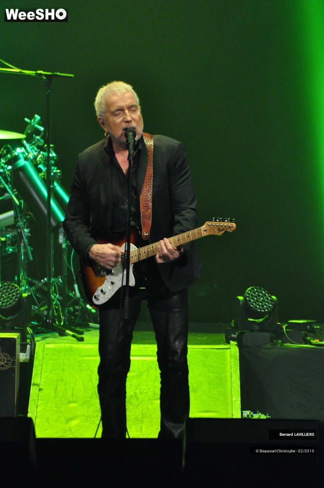 30/35 photos du spectacle Bernard Lavilliers