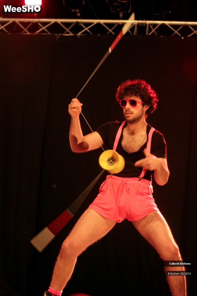 12/44 photos du spectacle Plouk Town - 2eme partie