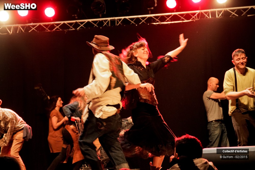 22/50 photos du spectacle Plouk Town - Ambiance et présentation