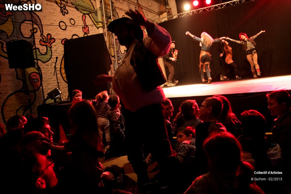 46/50 photos du spectacle Plouk Town - Ambiance et présentation