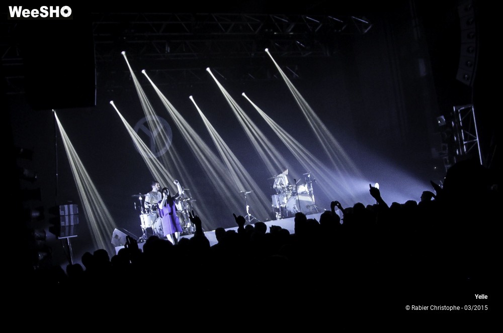 28/51 photos du spectacle Yelle