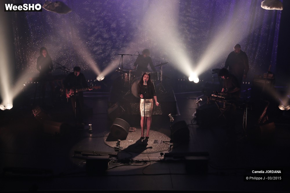 17/19 photos du spectacle Camélia Jordana