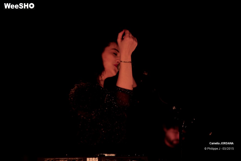 19/19 photos du spectacle Camélia Jordana