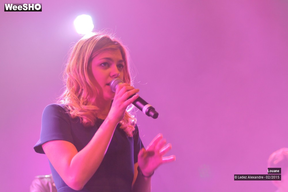 3/10 photos du spectacle Louane