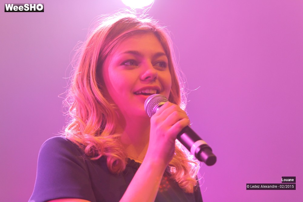 9/10 photos du spectacle Louane